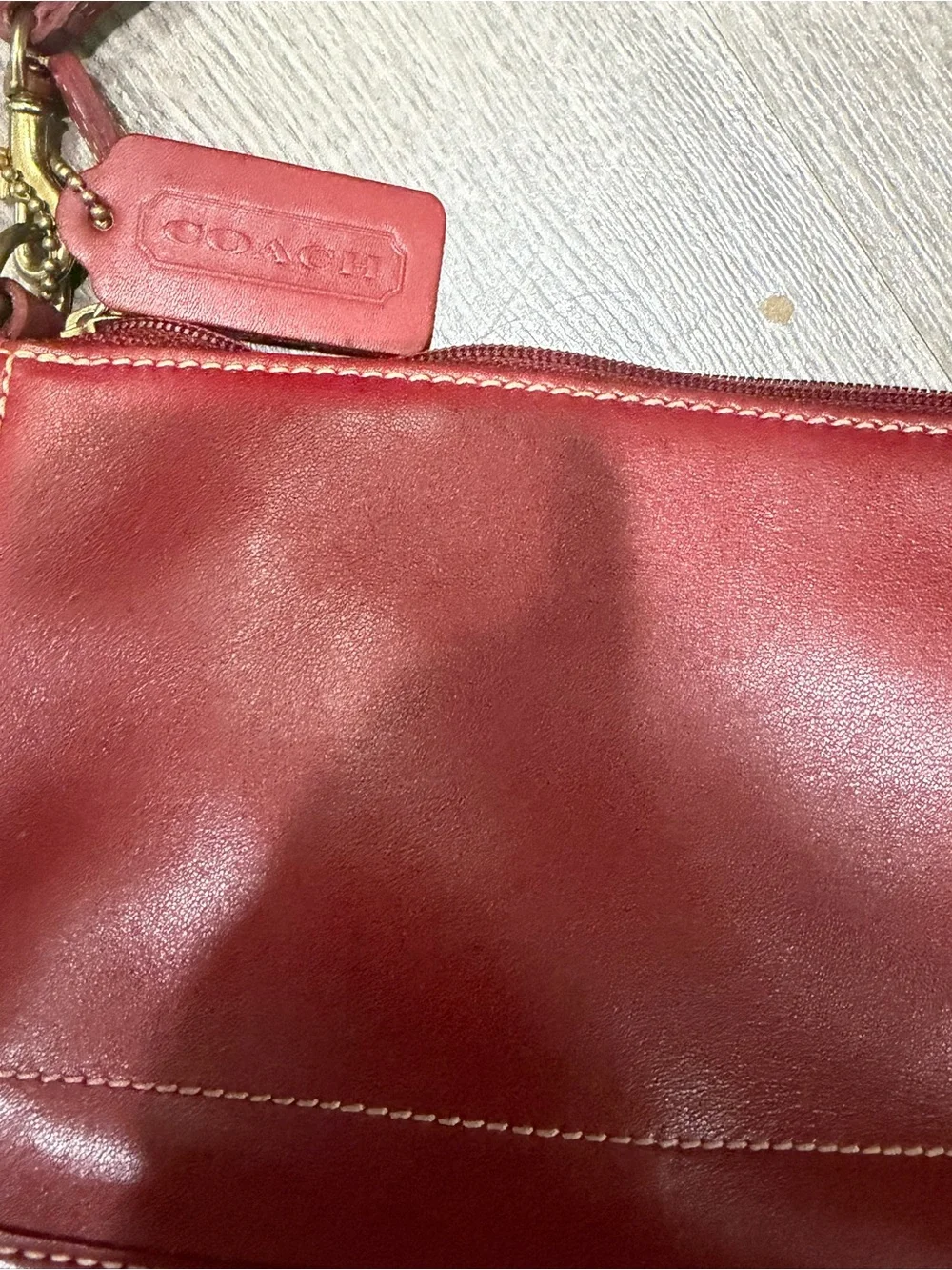 Coach smooth red